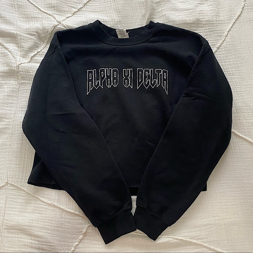 Alpha Xi Delta Cropped Tour Sweatshirt